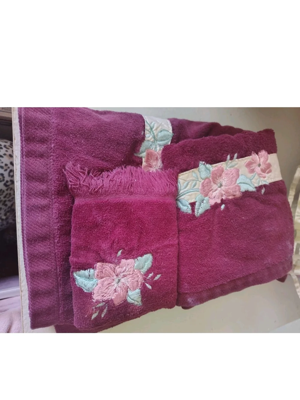 Plum Floral Embroidered Towel Set